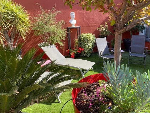 Le Patio Pere Pigne Guestroom Перпинян Екстериор снимка